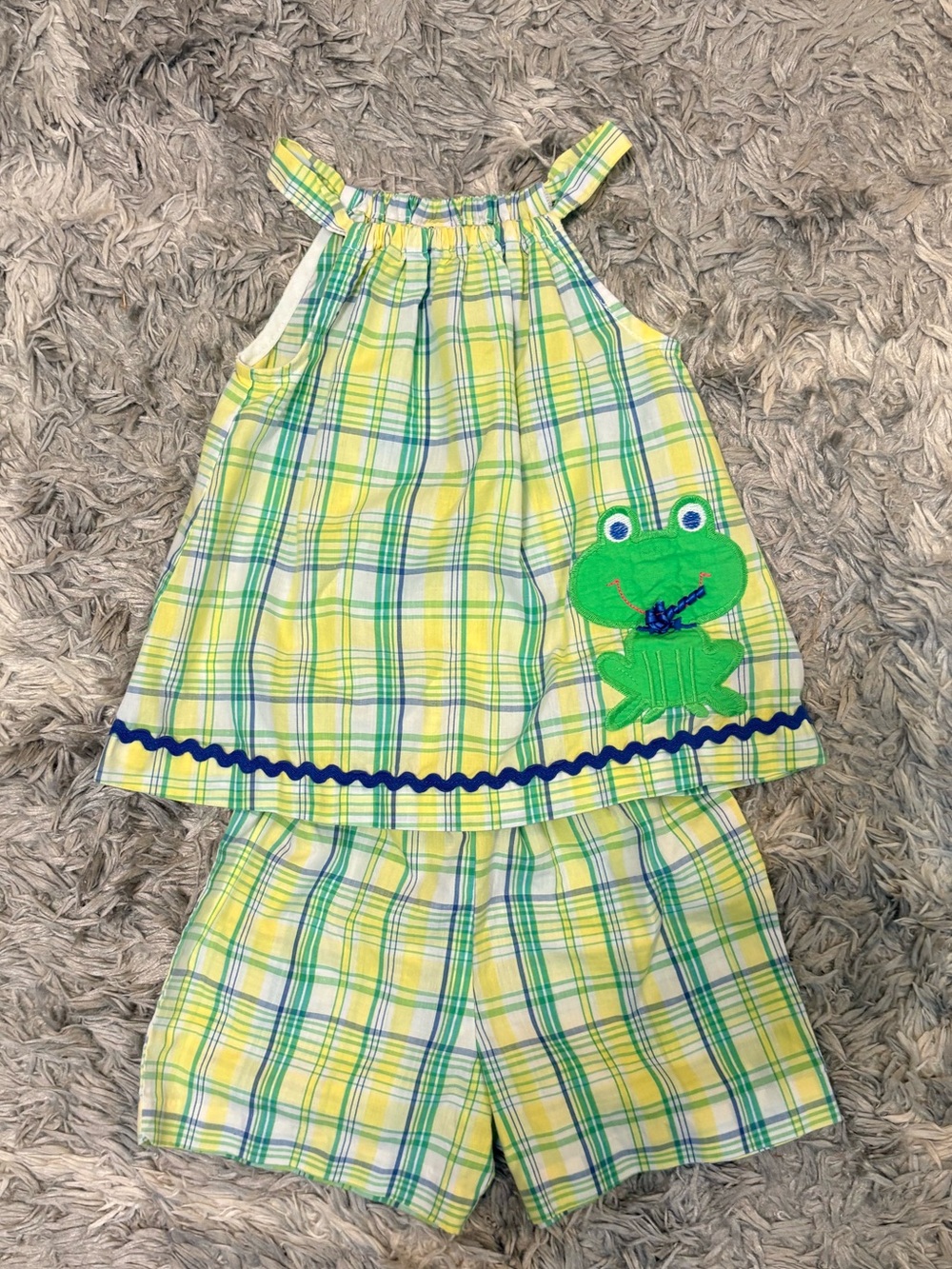 The Bailey Boys Plaid Frog Applique Top & Shorts 2-Piece Set